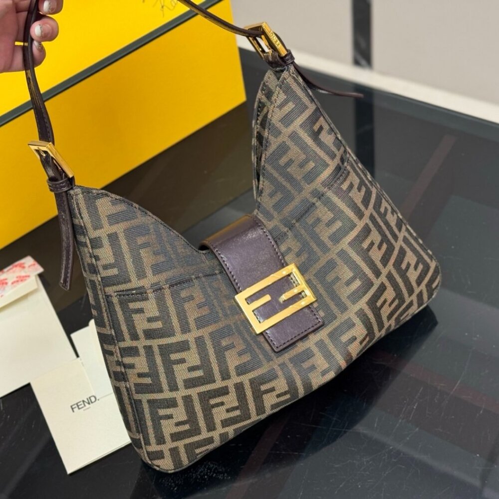 Fendi zucca monogram croissant